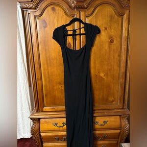 Elegant Black Backless Dress